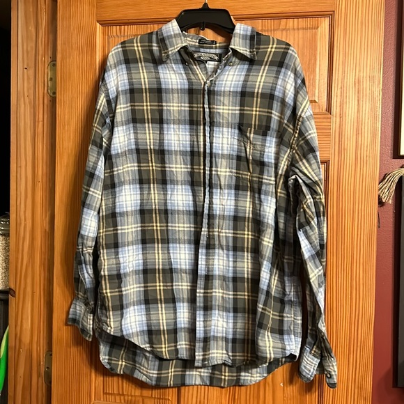 Thorton bay flannel - Picture 1 of 3